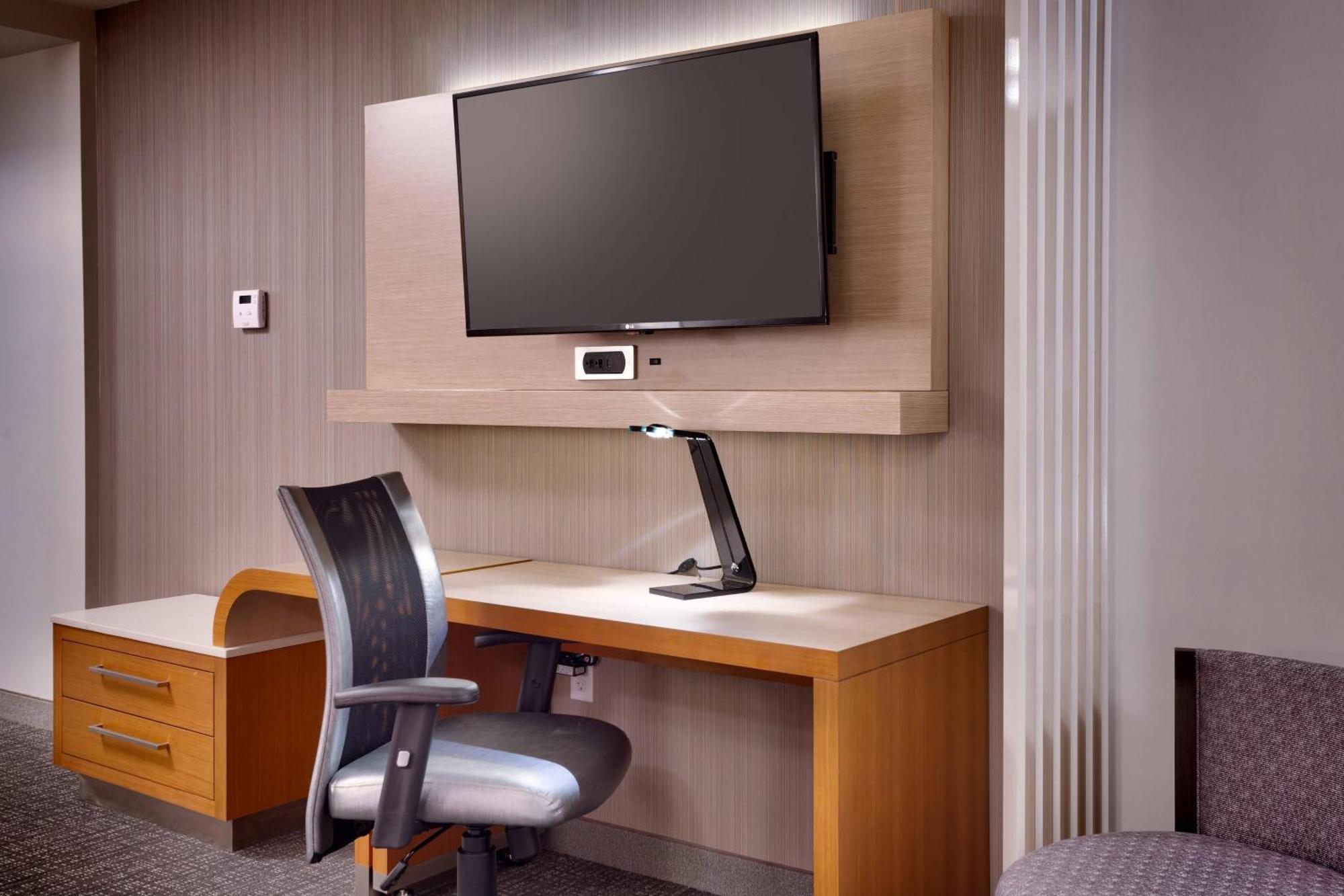 Courtyard By Marriott Salt Lake City Downtown Ngoại thất bức ảnh