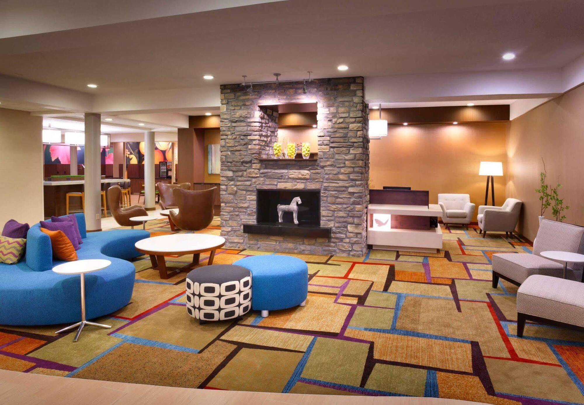 Courtyard By Marriott Salt Lake City Downtown Ngoại thất bức ảnh